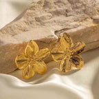 Flower Earrings Gold
