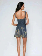 cassia – minikjole med strass og sommerfuglestikning