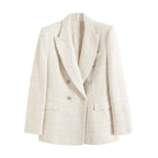Fitted blazer with lapel collar