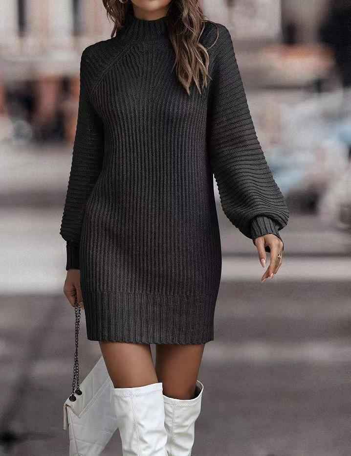 Figure-hugging knit dress