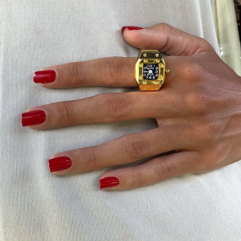 Classic Edge Ring Watch