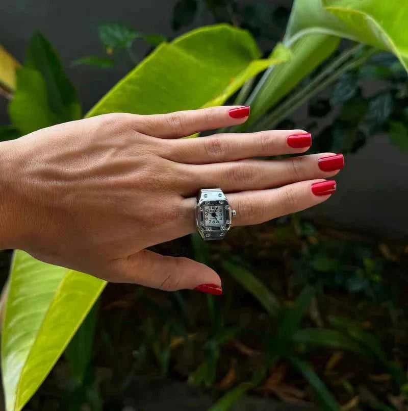Classic Edge Ring Watch