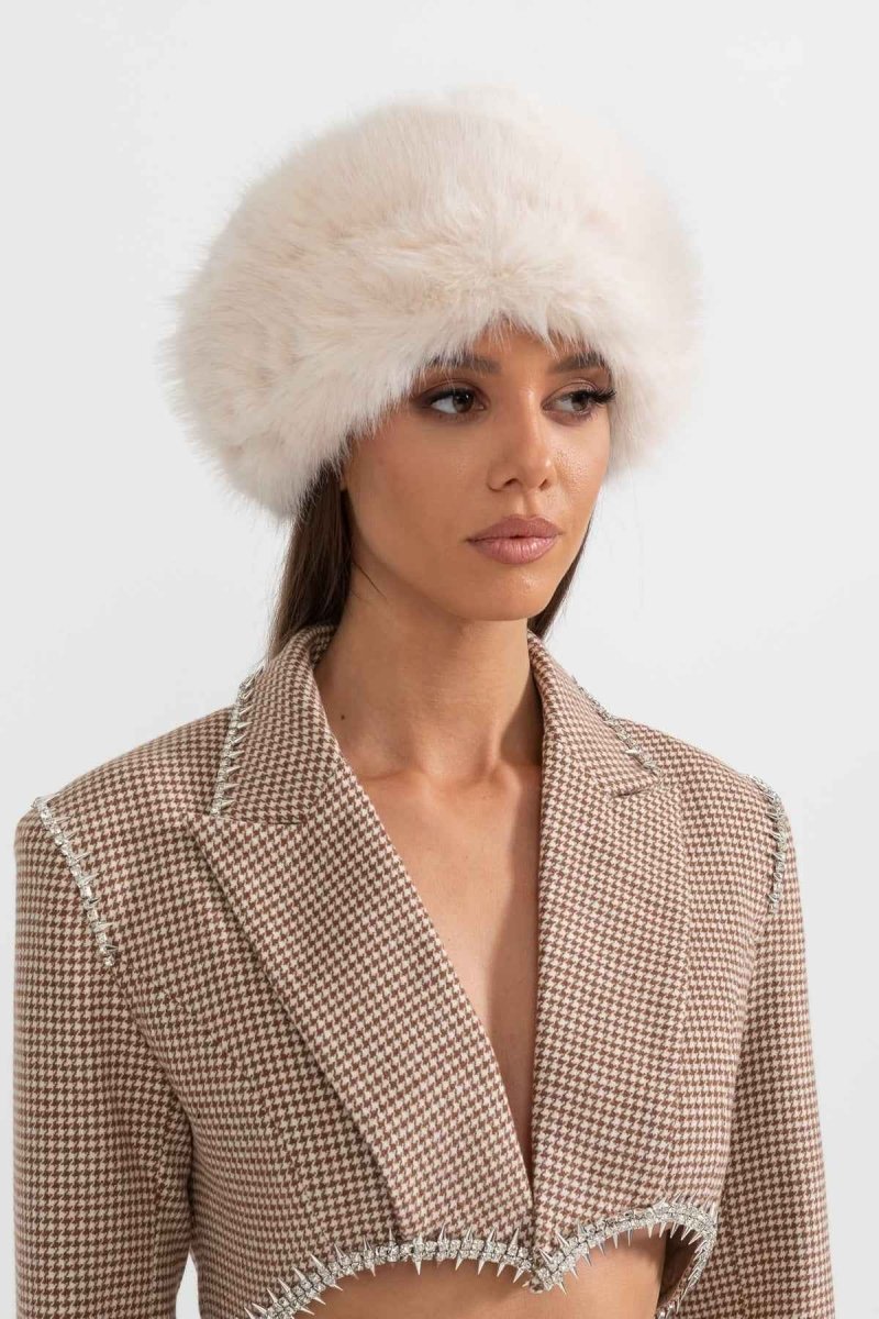 Cozy Women's Wide-Brim Hat