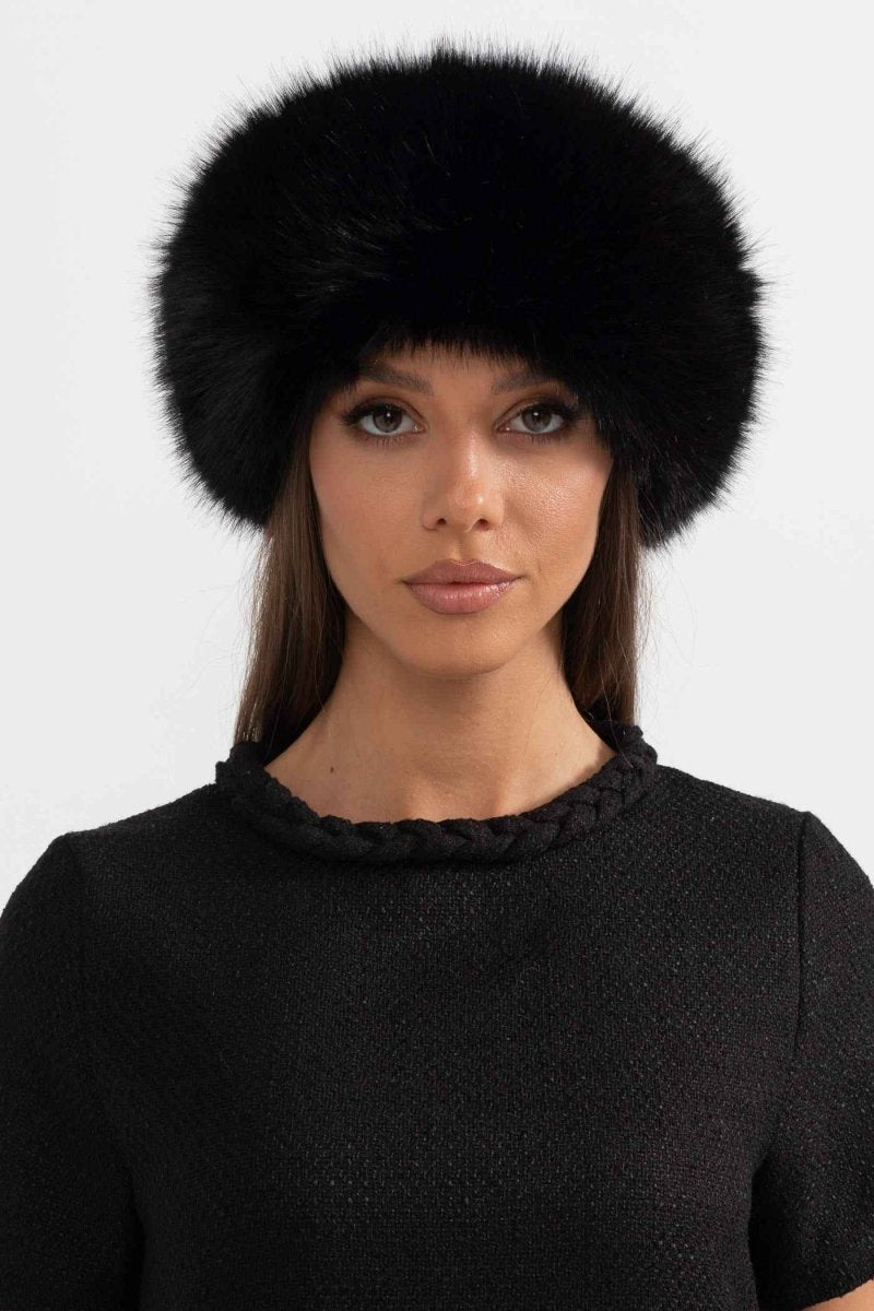 Cozy Women's Wide-Brim Hat