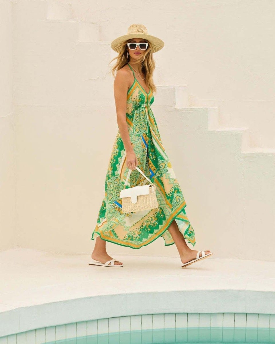 Layla – Summer Dress with Boho Print and Pointed Hem