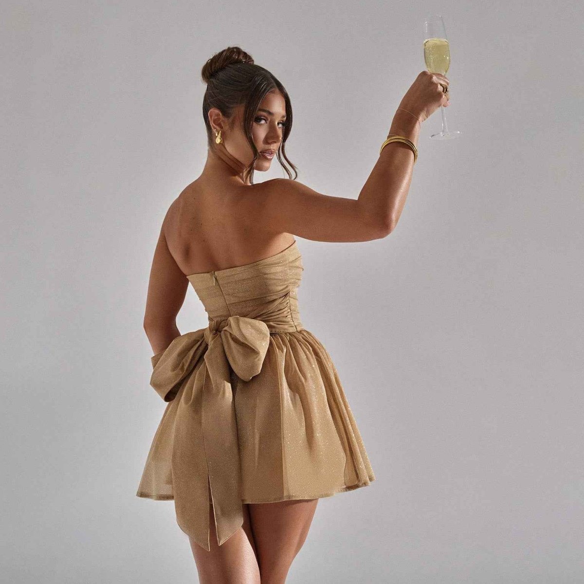 Mira – Sparkling off-shoulder tulle mini dress with bow detail