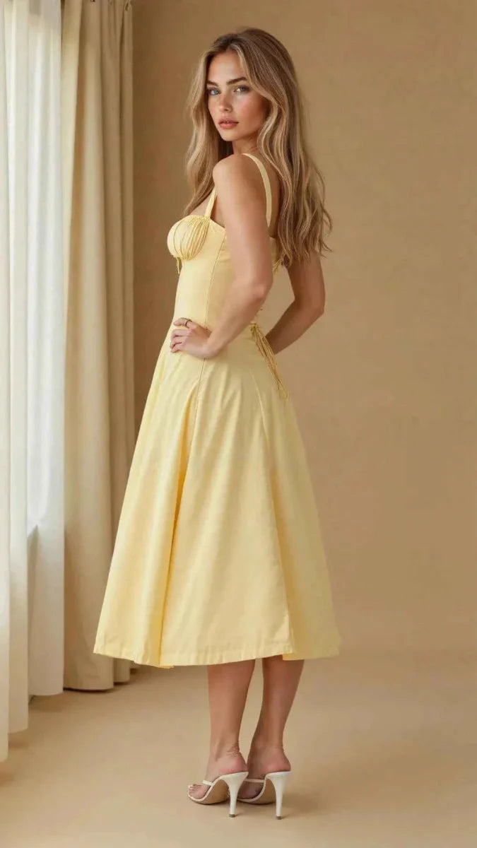 Sophie – Feminine corset midi dress with sweetheart neckline