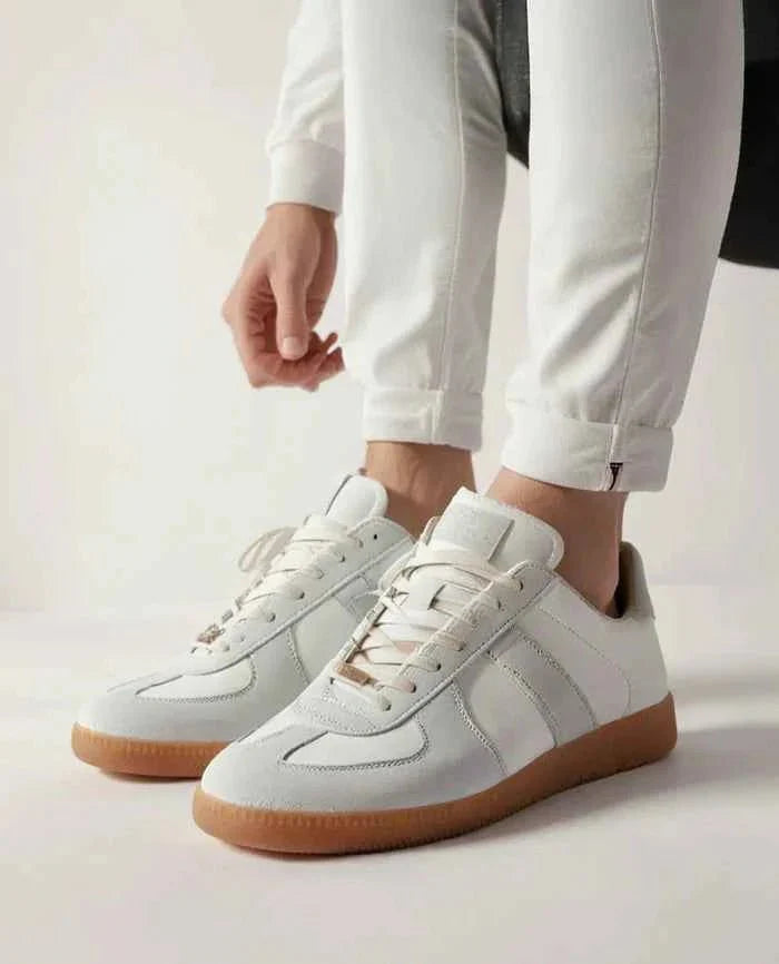 Urbane Minimalistiske Sneakers